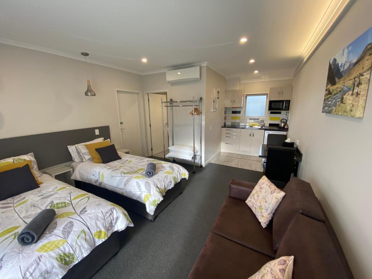 Bigsky Motels Omarama Bagian luar foto