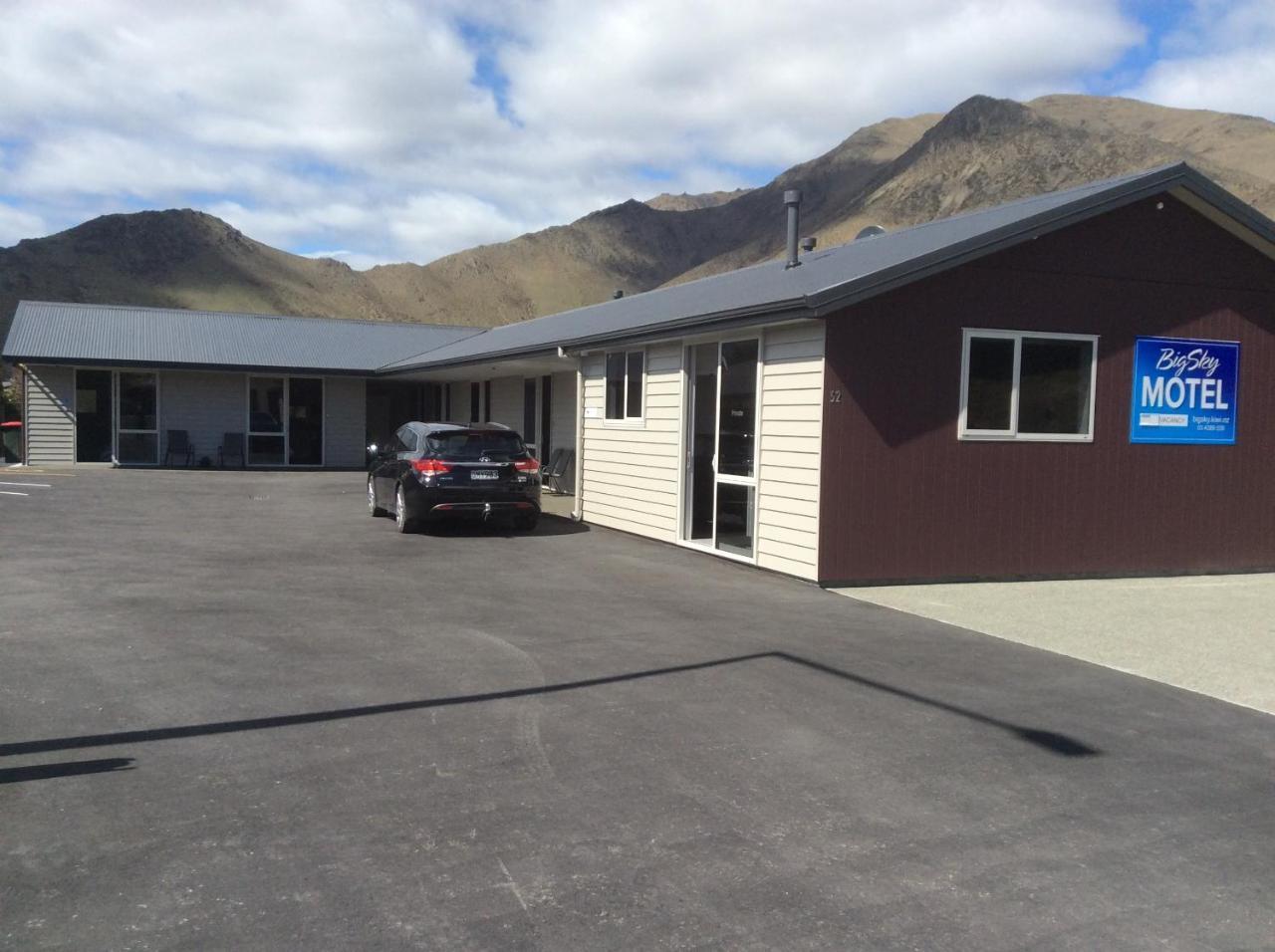 Bigsky Motels Omarama Bagian luar foto