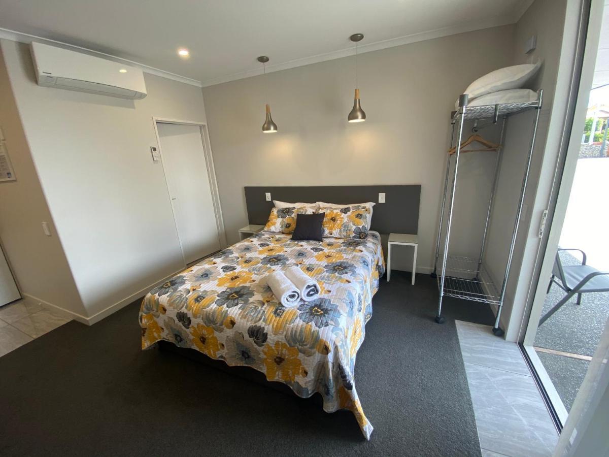 Bigsky Motels Omarama Bagian luar foto